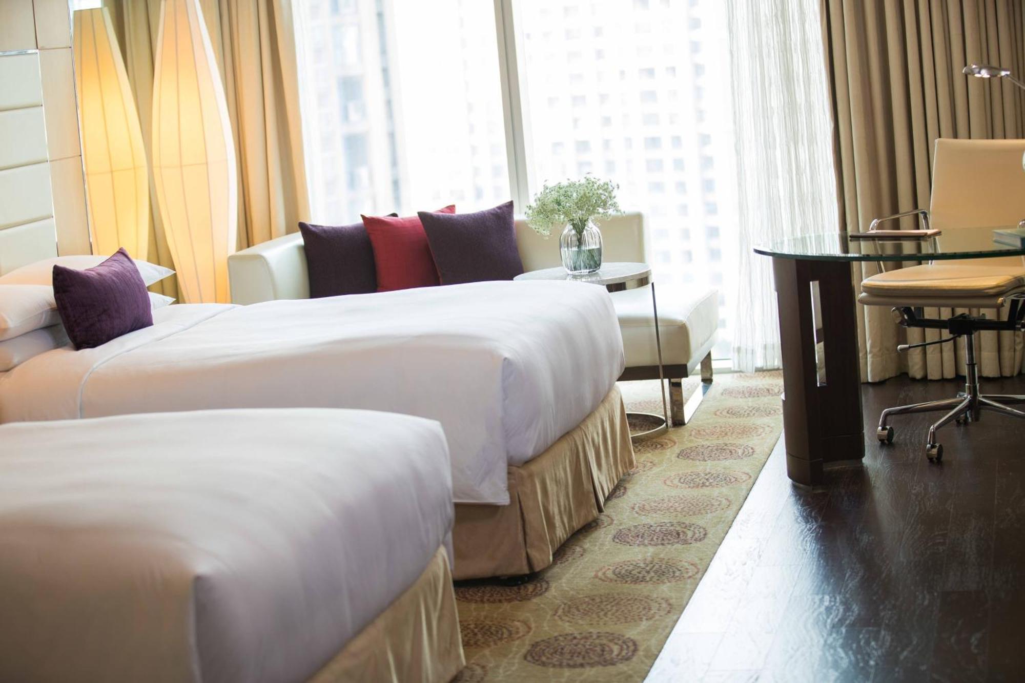Renaissance Shanghai Putuo Hotel Екстериор снимка