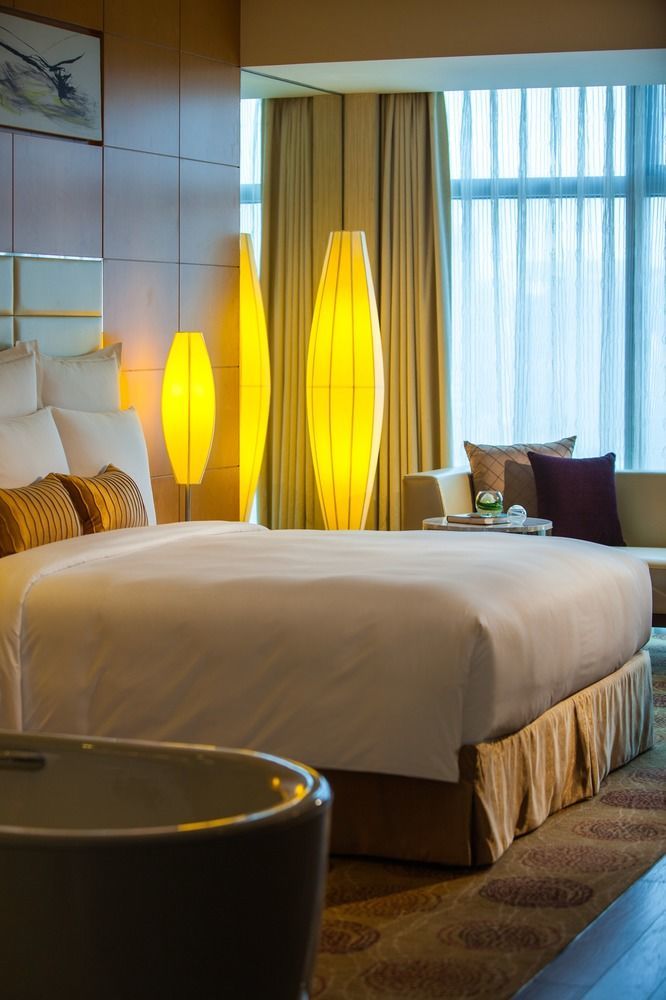 Renaissance Shanghai Putuo Hotel Стая снимка